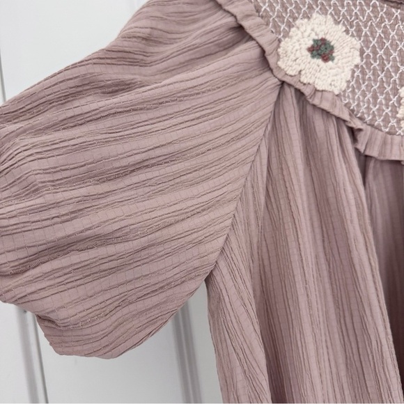 🤎Embroidery Peasant Style Puff Sleeve Blouse ENTRO Brand NWT Size S - Picture 7 of 13